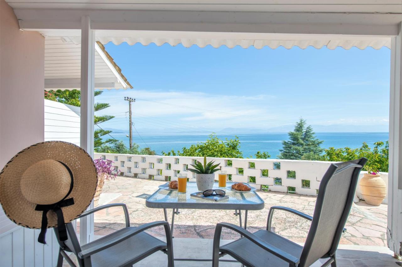Eden Sea view studios Mesongí Exterior foto